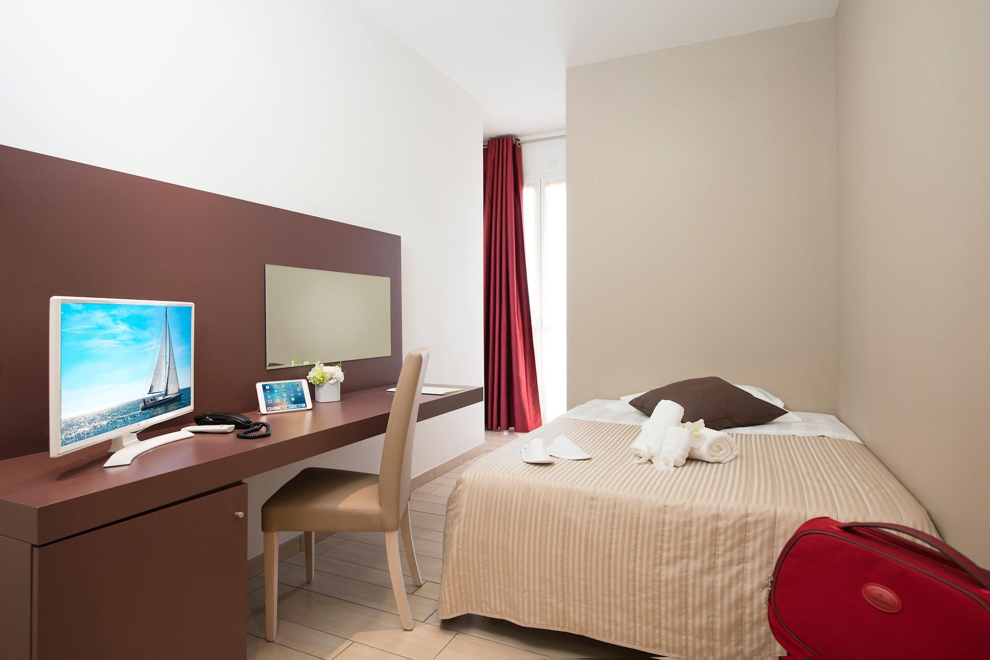 Hotel Fiamma & Spa Чезенатико Экстерьер фото
